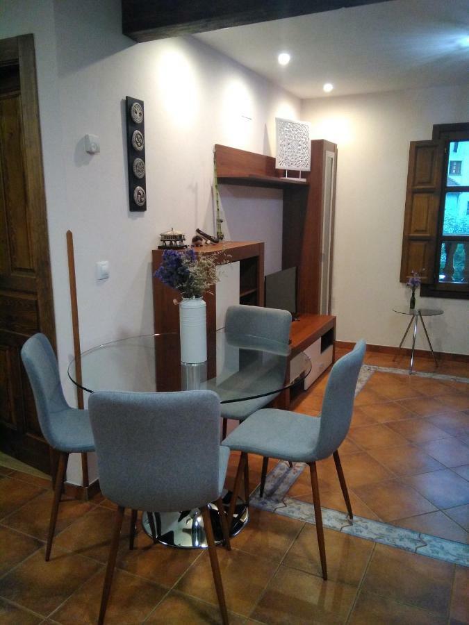 Casona Angliru Apartment Riosa Bagian luar foto